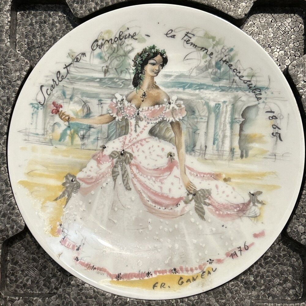 VTG 1976 D’Arceau Limoges Collectors Plate Scarlet En Crinoline La Femme inacces